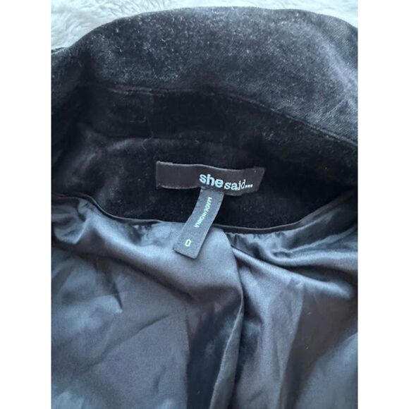 She Said Womens Black Cropped Velveteen Y2K Casual Professional Stylish Blazer 0 - Picture 3 of 8